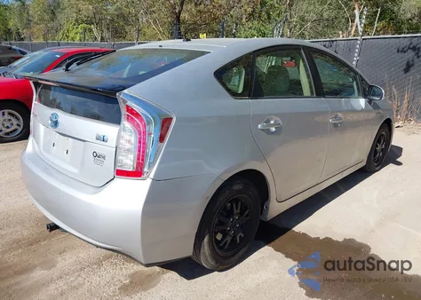 2015 Toyota Prius Two from USA, damaged, VIN JTDKN3DUXF0409642